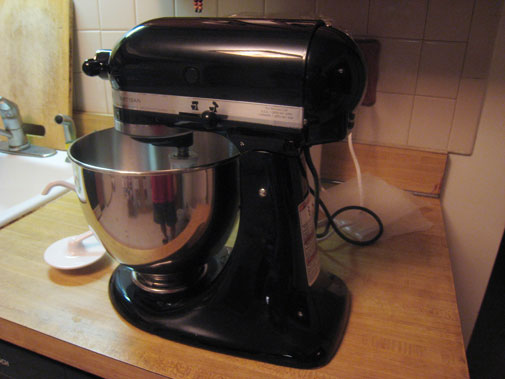 kitchenaid_mixer.jpg