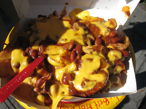 nathans_chili_fries.jpg